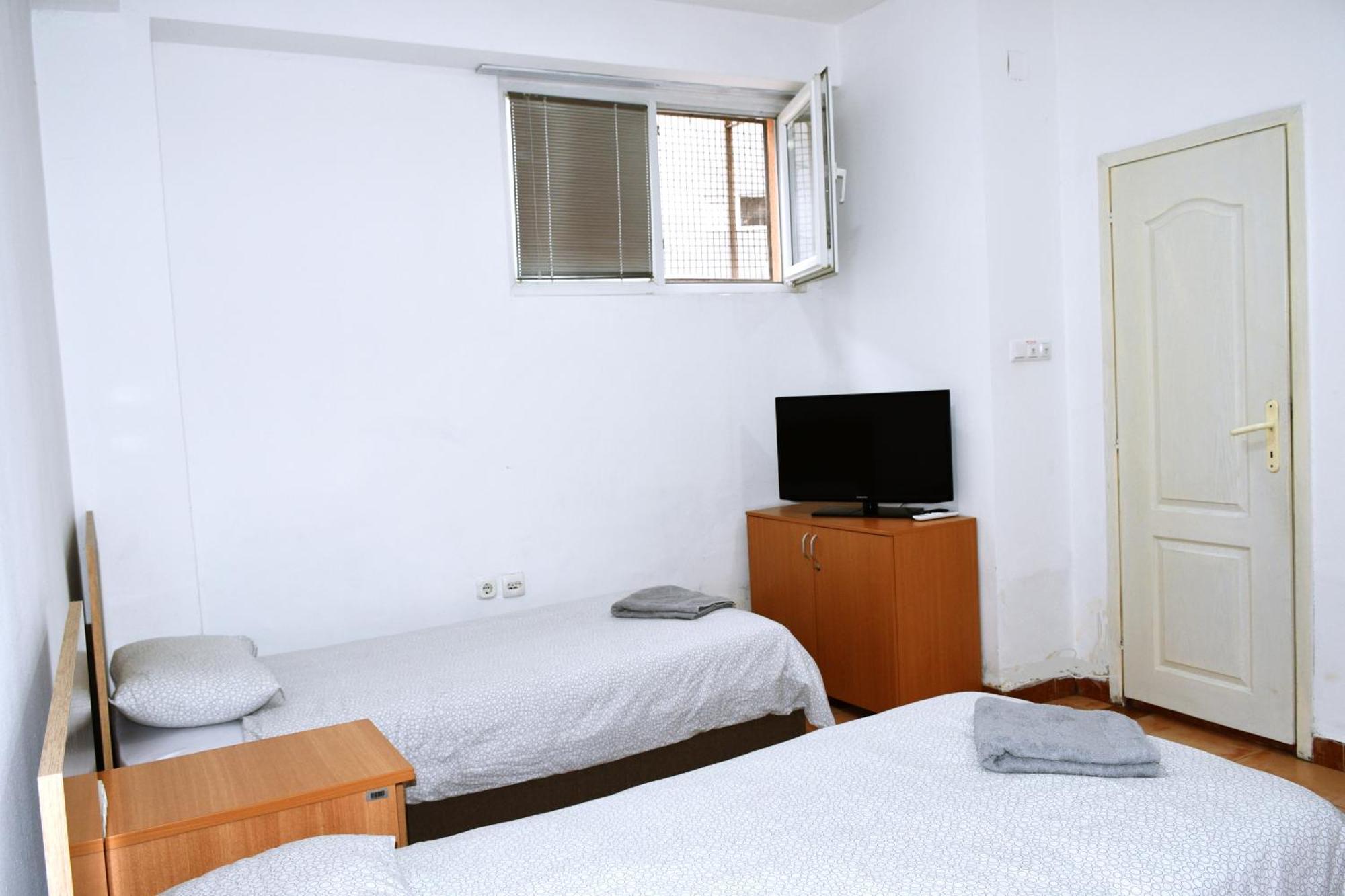סקופיה Sani Suteren Apartment מראה חיצוני תמונה